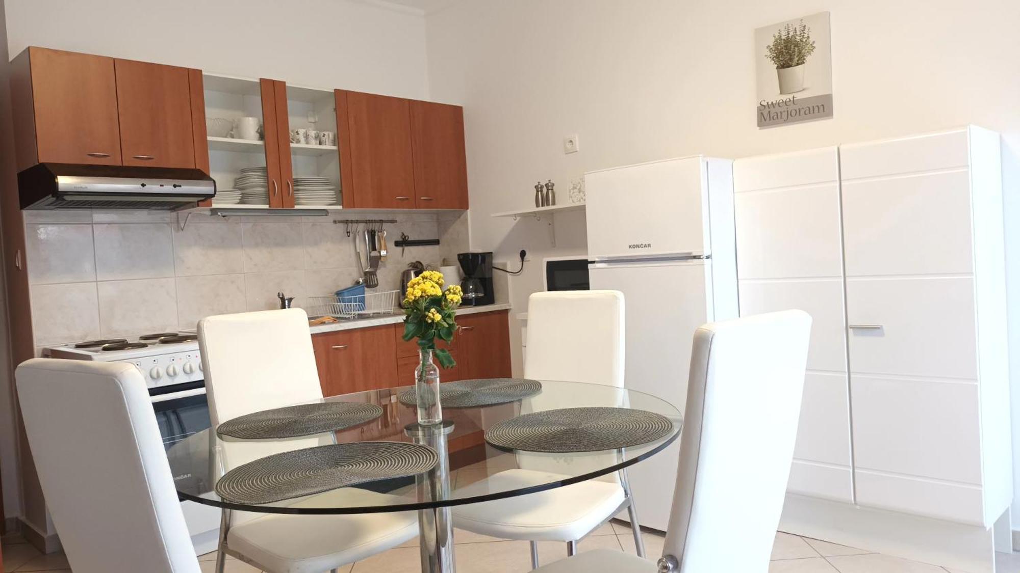 Apartman Sandra -Private Parking And Garden Zadar Exteriör bild